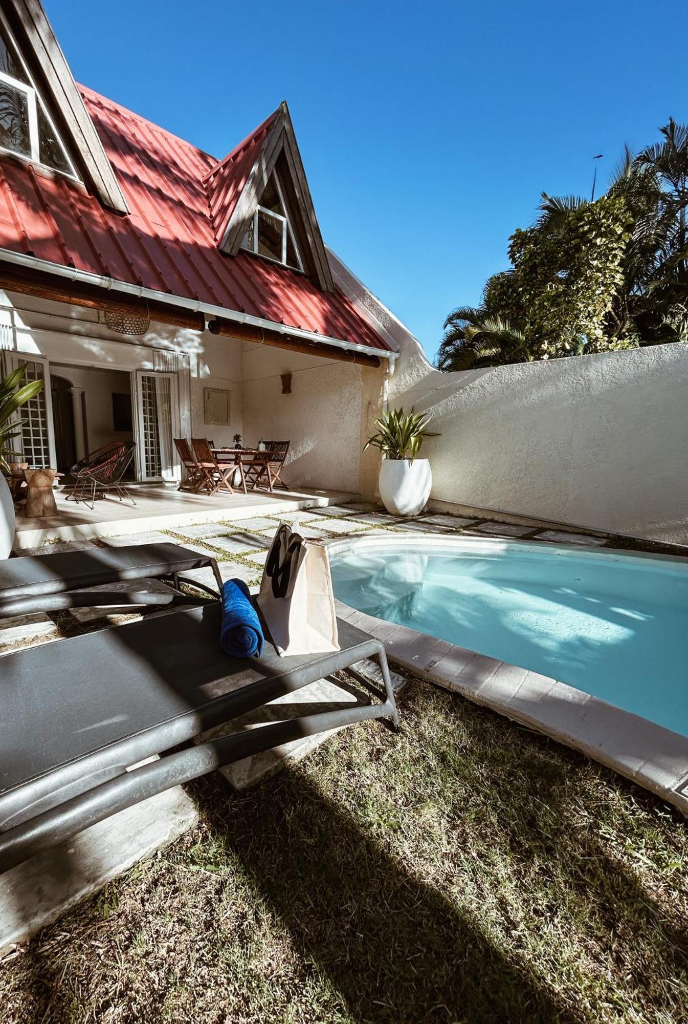 Chic Home With Private Pool, 1 Min To Beach Кап Малёрё Экстерьер фото